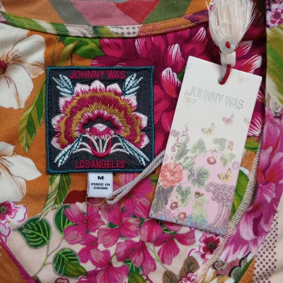 Johnny Was Romantic Floral Graphic Boho Tee - Picture 3 of 4